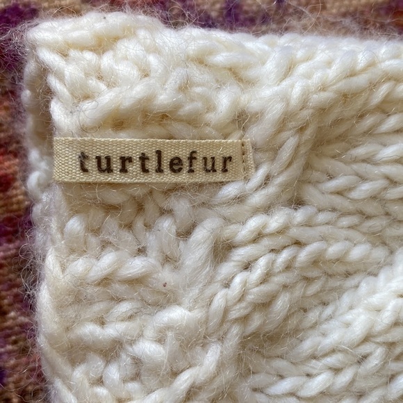 Turtlefur off white ski beanie winter hat OS - Picture 2 of 4